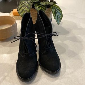 Black Vince Camuto Heeled Booties
